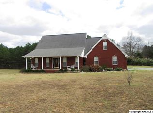 18 Hudgins Rd, Eva, AL 35621