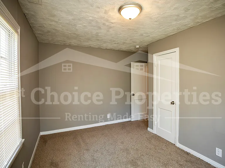 101 14th Ct NW — Photo 10