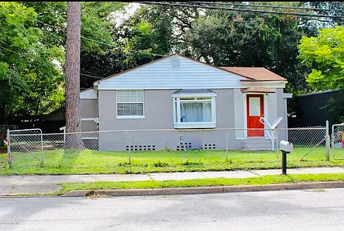 2114 Spring Park Rd Photo 1