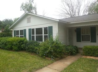 418 Margo Dr, Pearsall, TX 78061