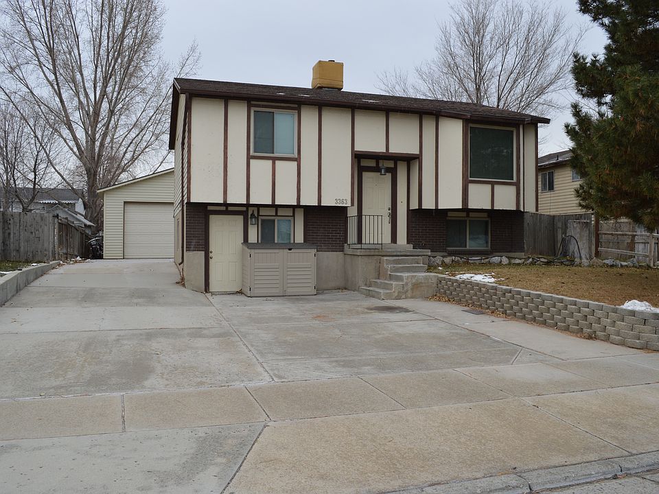 1st image of 3363 W Danube Dr