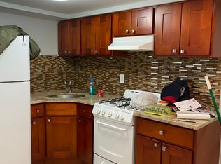 287 Balcom Ave #1, Bronx, NY 10465