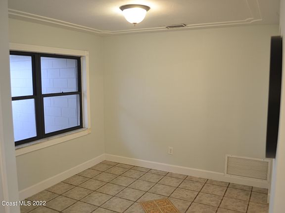 4th image of 3448 Willis Dr