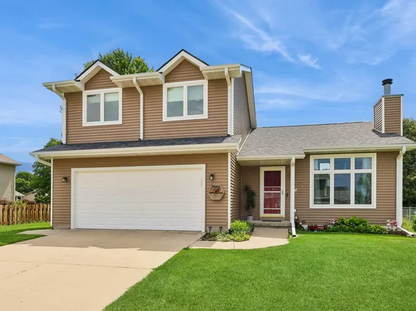 206 Jensen St, Gilbert, IA 50105