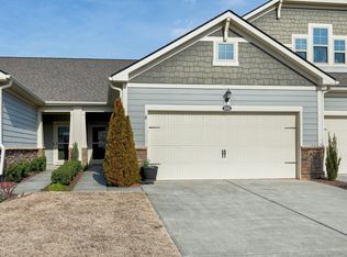 1024 Carraway Ln, Durham, NC 27703