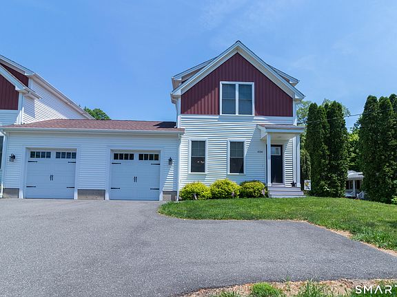 3rd image of 656 Bartholomew Road #656