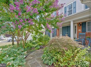22727 Oatlands Grove Pl, Ashburn, VA 20148