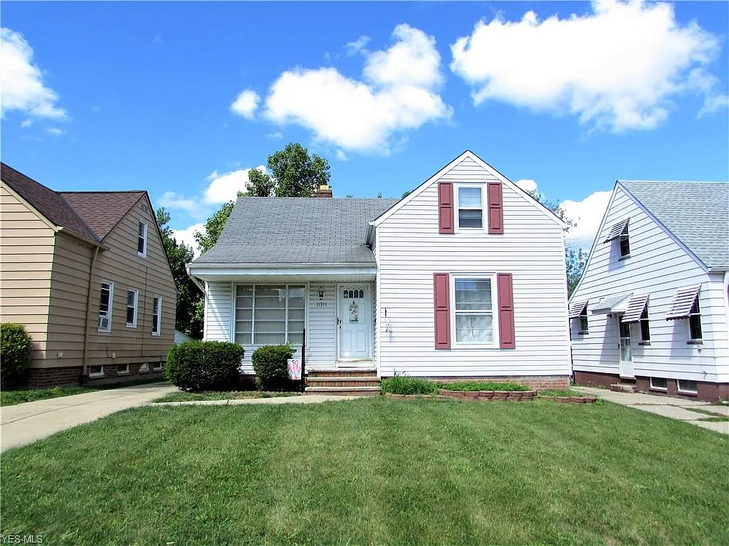 11911 Darlington Ave photo 1