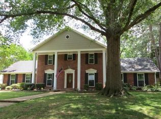 2010 Thorncroft Dr, Germantown, TN 38138