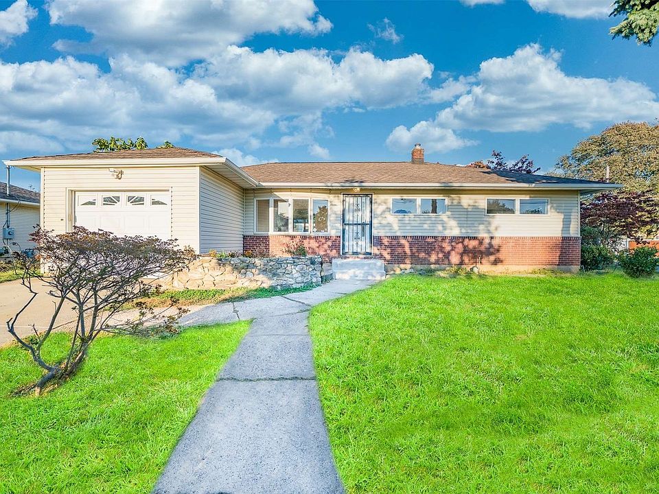 1005 N Delaware Avenue, Lindenhurst, NY 11757 Zillow