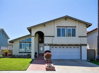 14151 Uxbridge St, Westminster, CA 92683