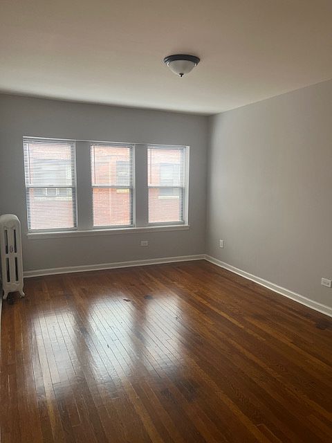 1st image of 5732 N Winthrop Ave #309