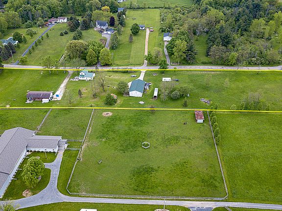 5th image of 4687 Windsor Hwy