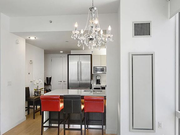 3rd image of 247 W 46th St APT 2206