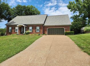 7700 National Ln, Newburgh, IN 47630