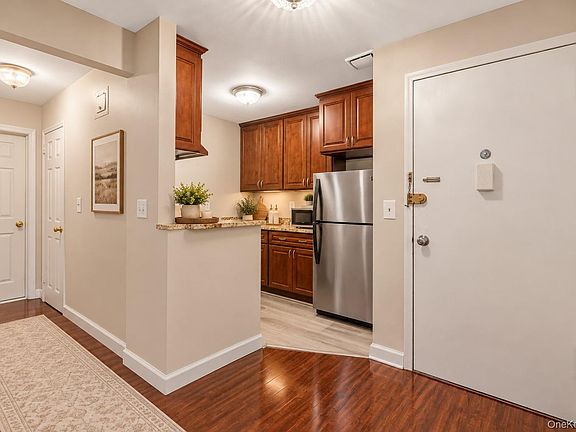 5th image of 2299 Palmer Avenue #K