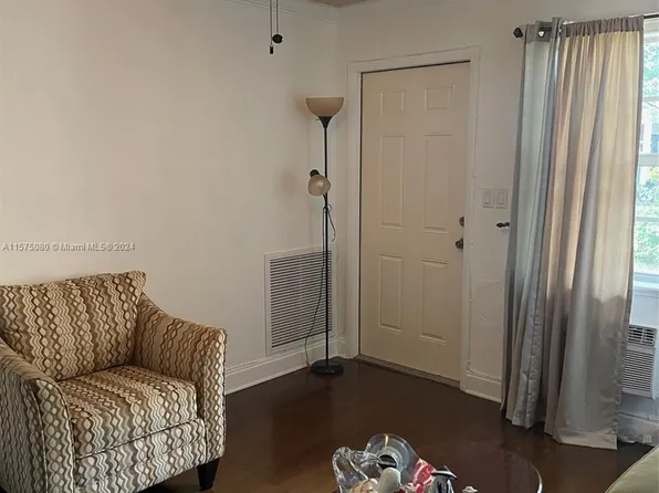 3700 Harrison St APT 4A, Hollywood, FL 33021