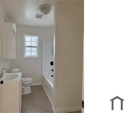 5th image of 1134 Bobbett Dr APT 3