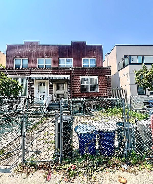1st image of 2064 63rd St