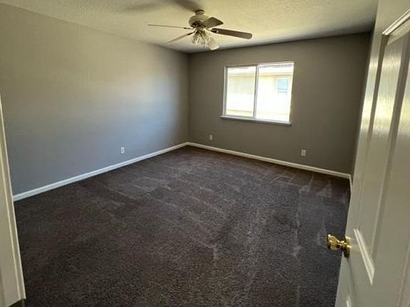5th image of 235 Amesbury Ct
