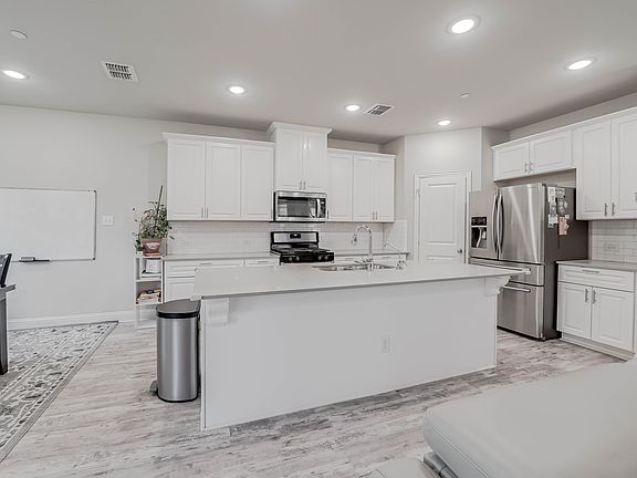 5th image of 6340 Burbank Way