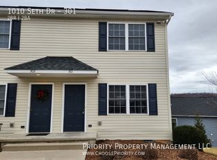 1010 Seth Dr UNIT 301, Staunton, VA 24401