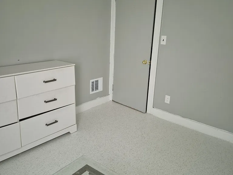 12744 Longview St #2 — Photo 6