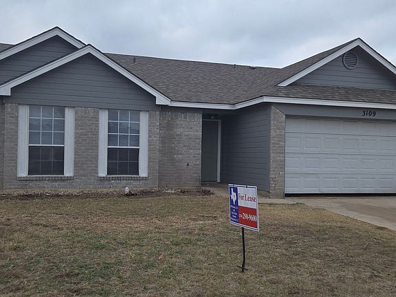 2nd image of 3109 Carpet Ln