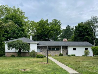 12 Crest Rd, Danbury, CT, 06811