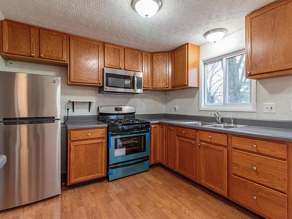 4th image of 5027 Zimmer Dr