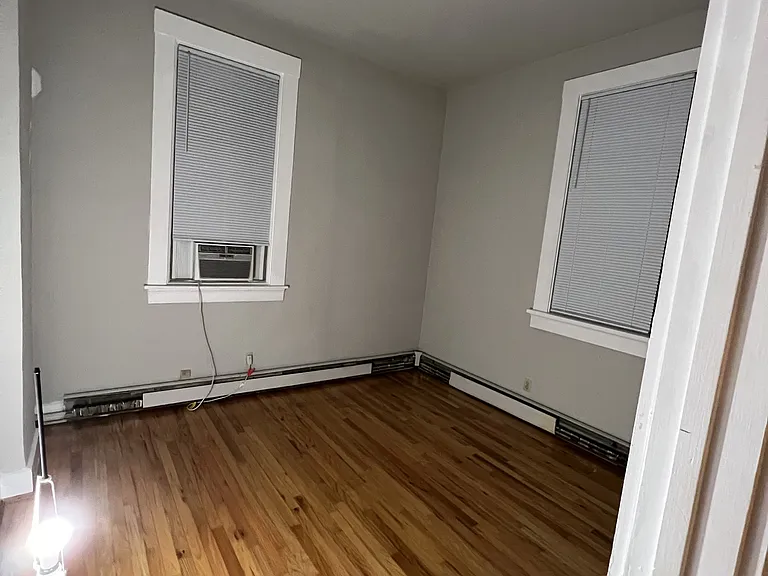 1324 Chapel St — Photo 6
