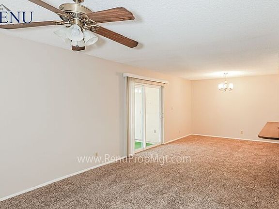 2nd image of 2202 W Dahlia Dr