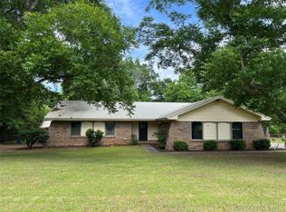 458 Harrison Dr, Daleville, AL 36322