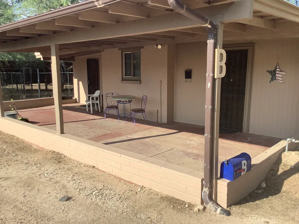 11053 E Tanque Verde Rd