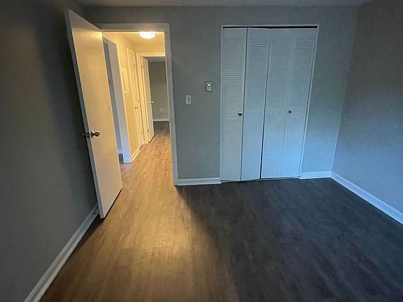 3rd image of 614 Cabot St #1 & 2