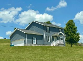 30 Green Meadows Dr, Bridgeport, WV 26330