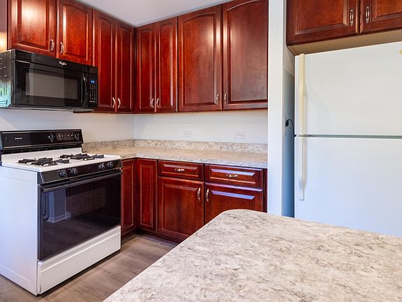 5th image of 37143 N Grandwood Dr