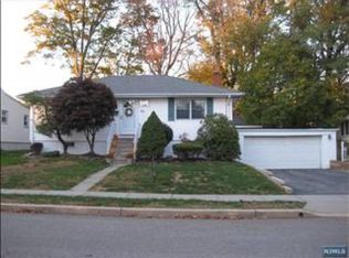 53 Waldwick Ave, Waldwick, NJ 07463