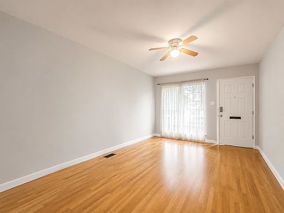 2nd image of 2259 Central Ave