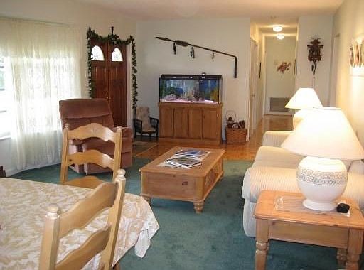 Living / dining Area