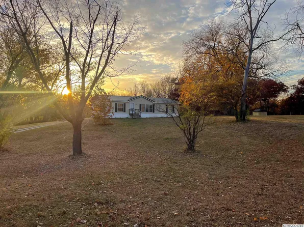 301 N River St, Marble Rock, IA 50653