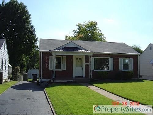 3rd image of 10314 Saint Henry Ln