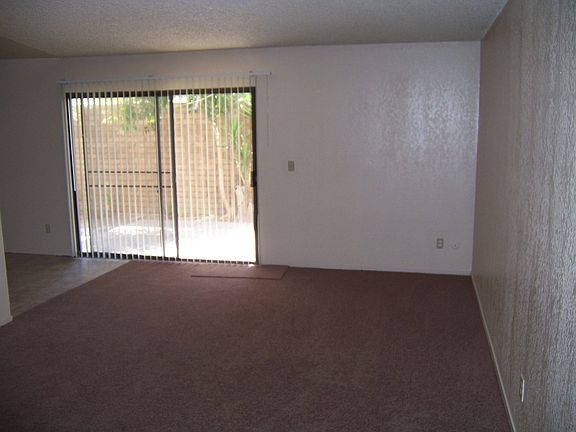 2nd image of 1039 N Fulton St APT 101