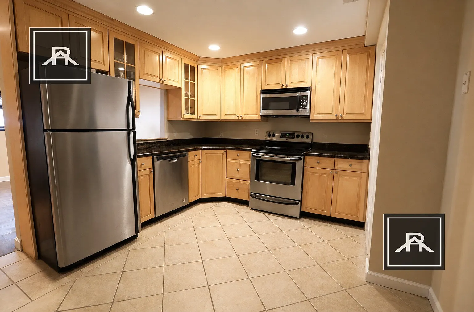 2 bed, 1.0 bath, $2,400 — Photo 1