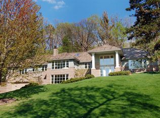 1017 Ravine Trl, Minneapolis, MN 55416