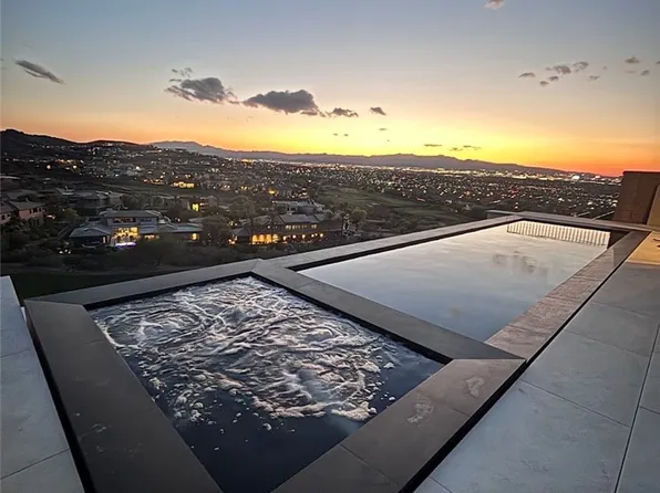 467 Serenity Point Dr, Henderson, NV 89012