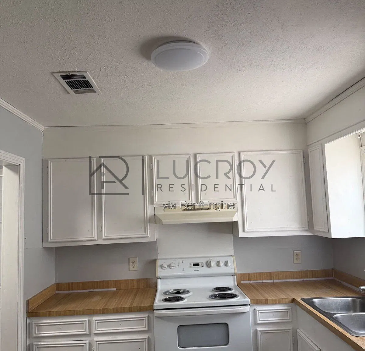 2 bed, $1,100 — Photo 2