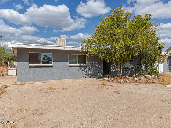 2nd image of 2510 N Jordan Dr