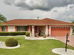 655 Fort Duquesna Dr, Sun City Center, FL 33573