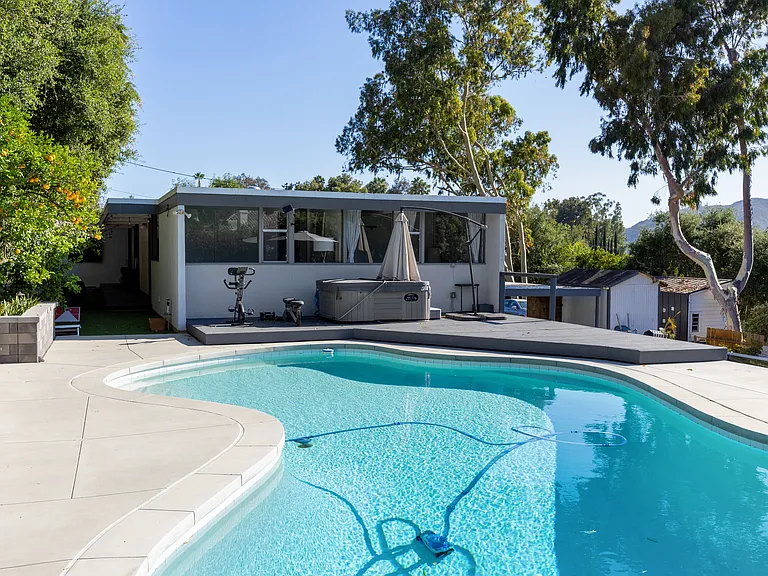 1548 Via Rancho Pkwy — Photo 36